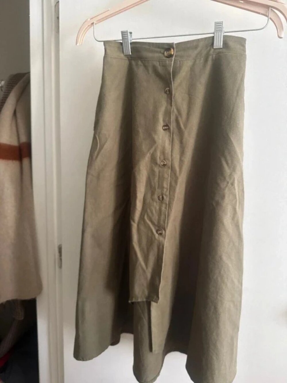Khaki green midi skirt linen